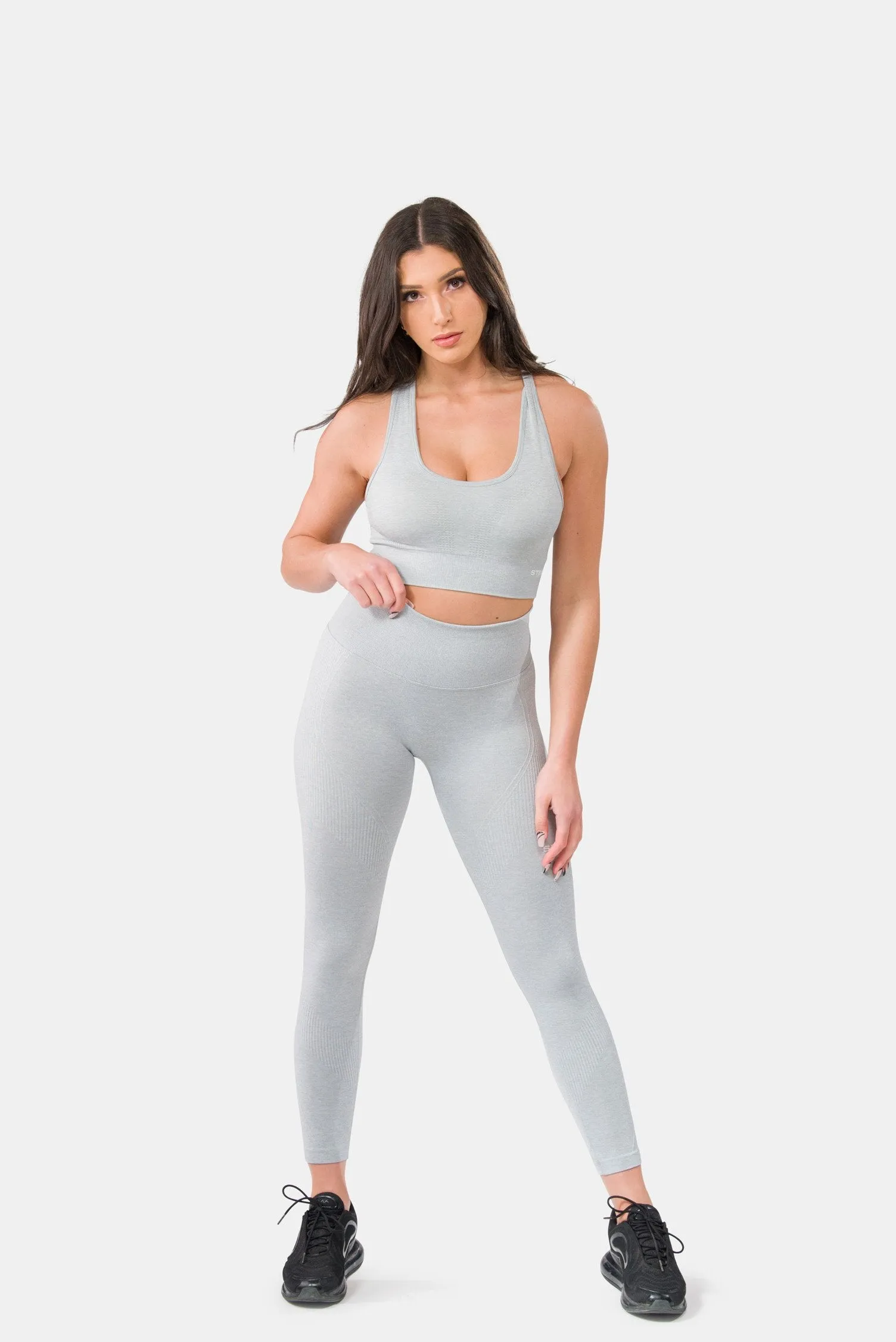 Allure Seamless Sports Bra
