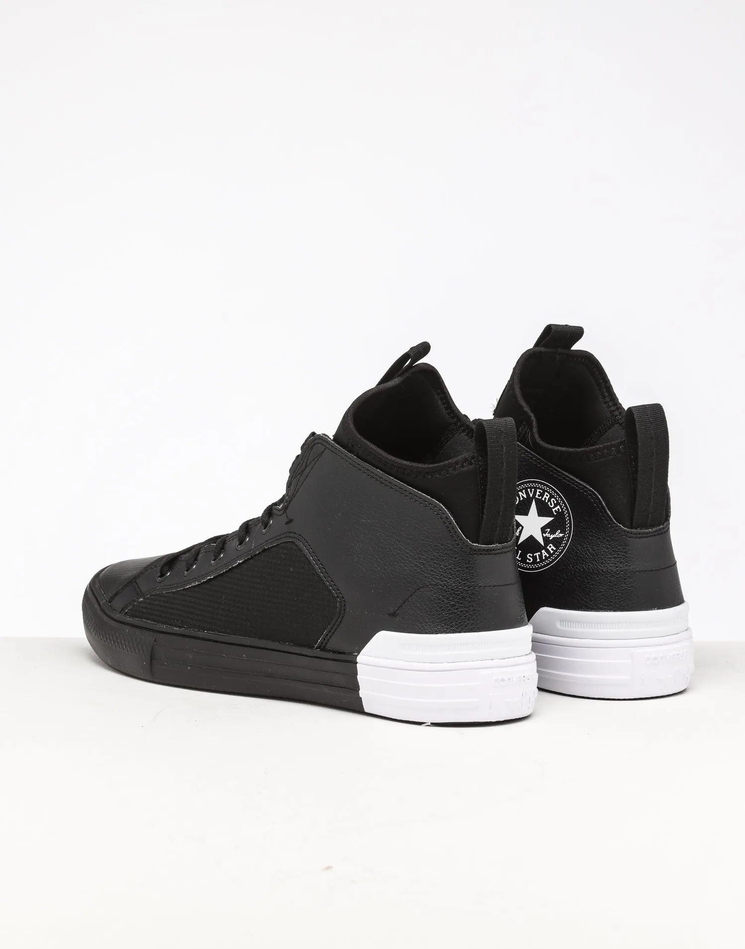 Converse Chuck Taylor All Star Ultra Black/White