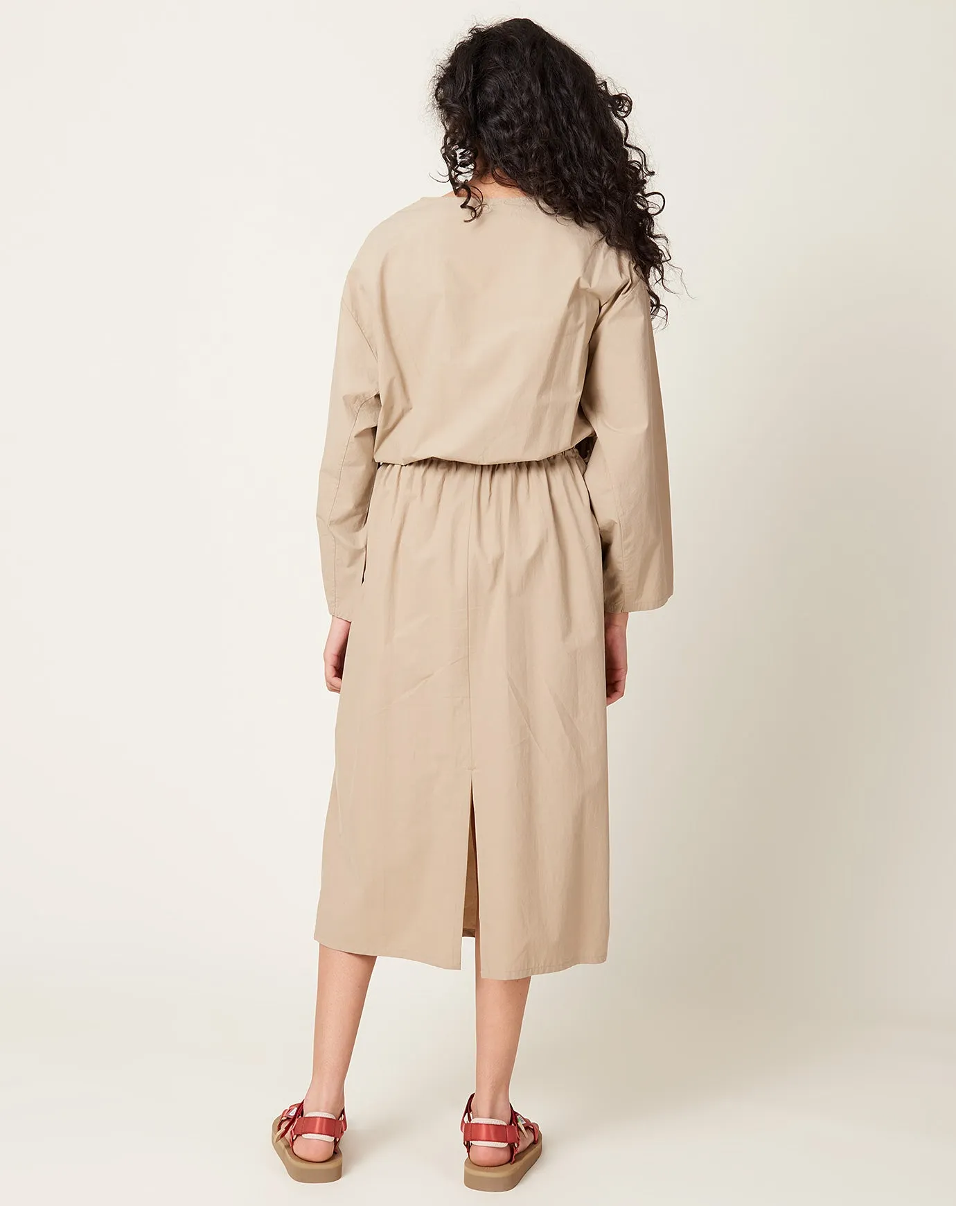Drawstring Slouch Pocket Dress in Taupe