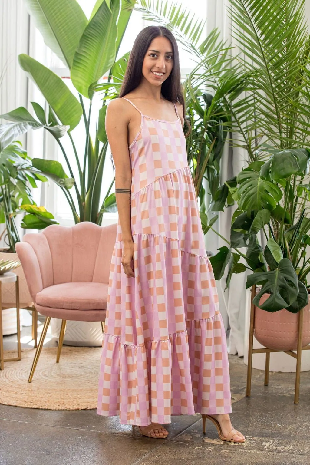 Nina's Dreamy Gingham Maxi Dress - Pink