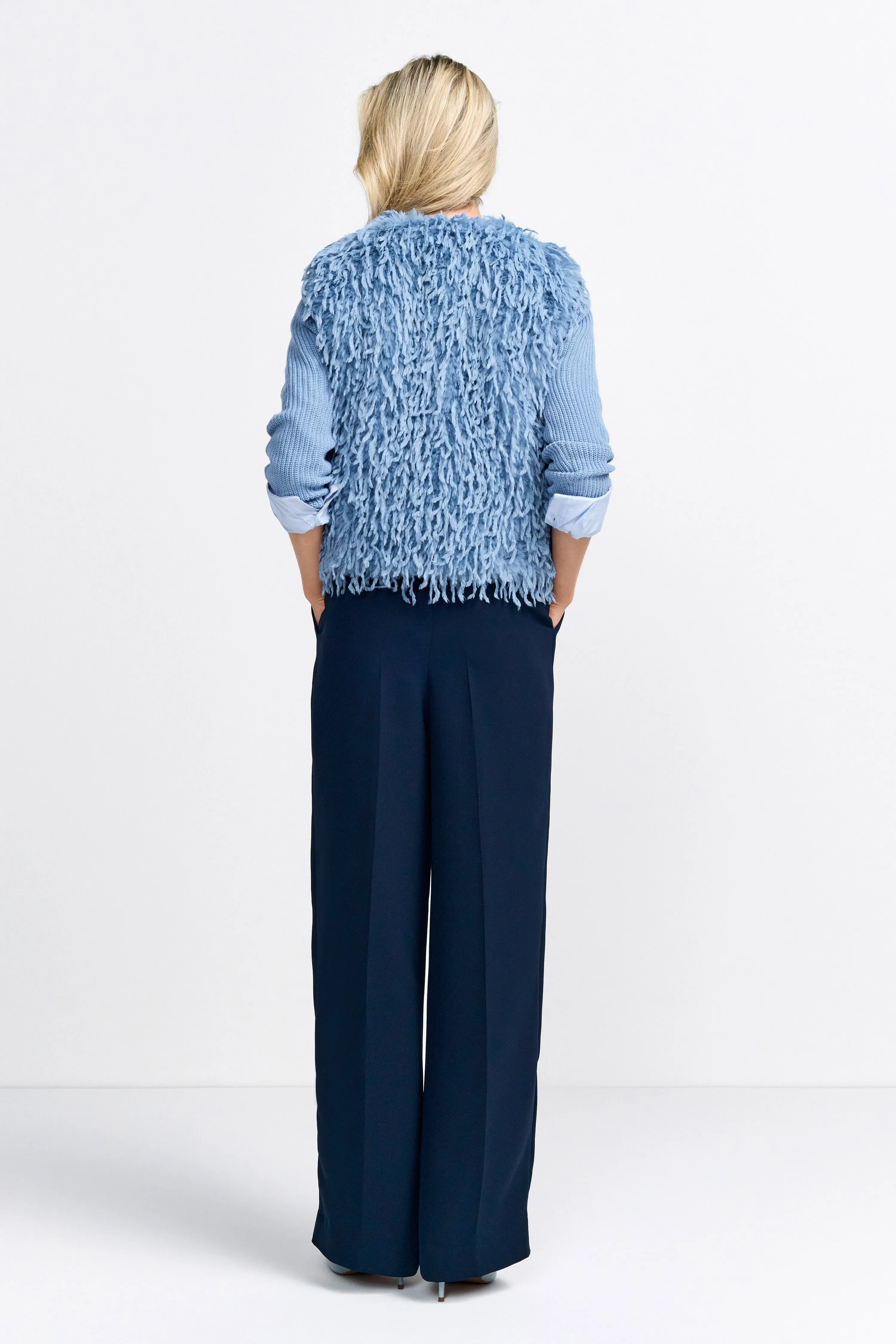 RICH&ROYAL KUSCHELIGE FAKE-FUR WESTE OCEAN BLUE 2412-817