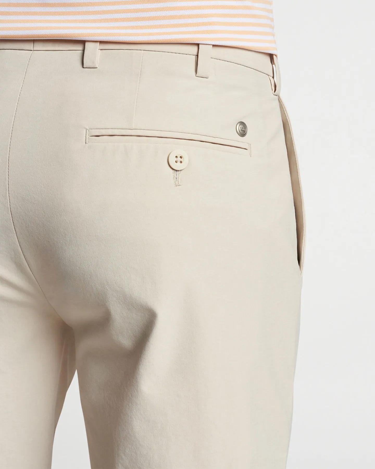 SURGE PERFORMANCE SHORT - BRITISH CREAM
